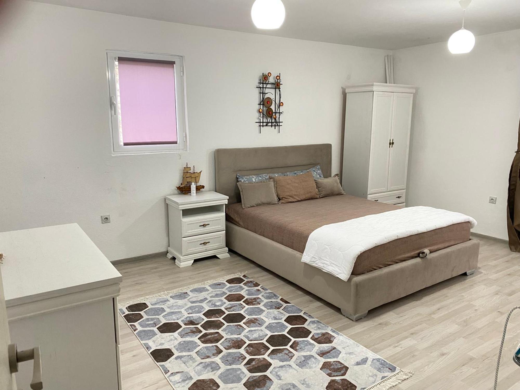 Apartments Bauo Будва Екстер'єр фото